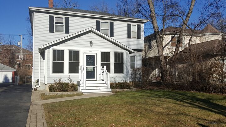 1191 Taylor Avenue  Highland Park IL 60035 photo