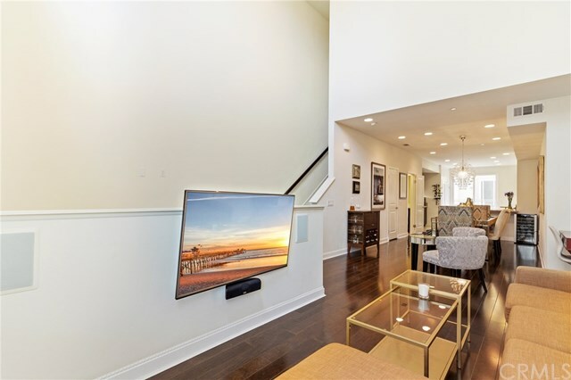 Property Photo: 513 Rockefeller CA 92612