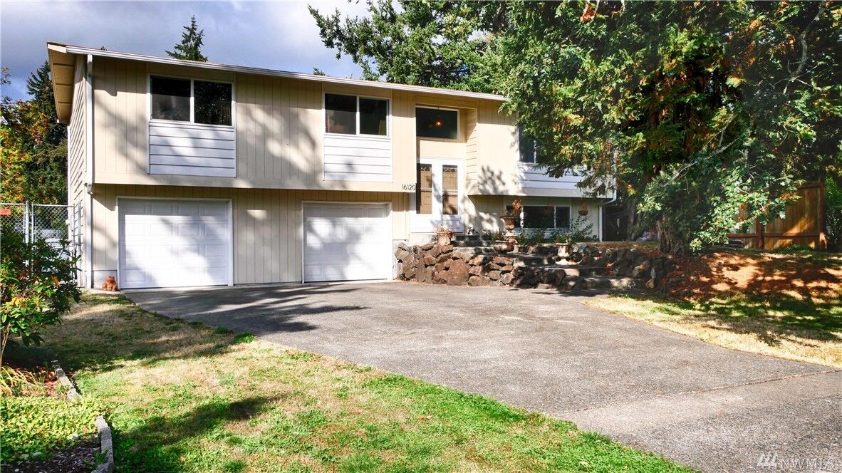 Property Photo:  16120 14th Ave E  WA 98445 