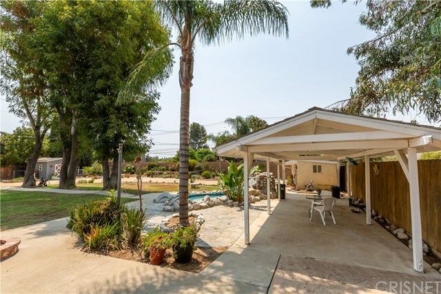 Property Photo:  958 Waverly Heights Drive  CA 91360 