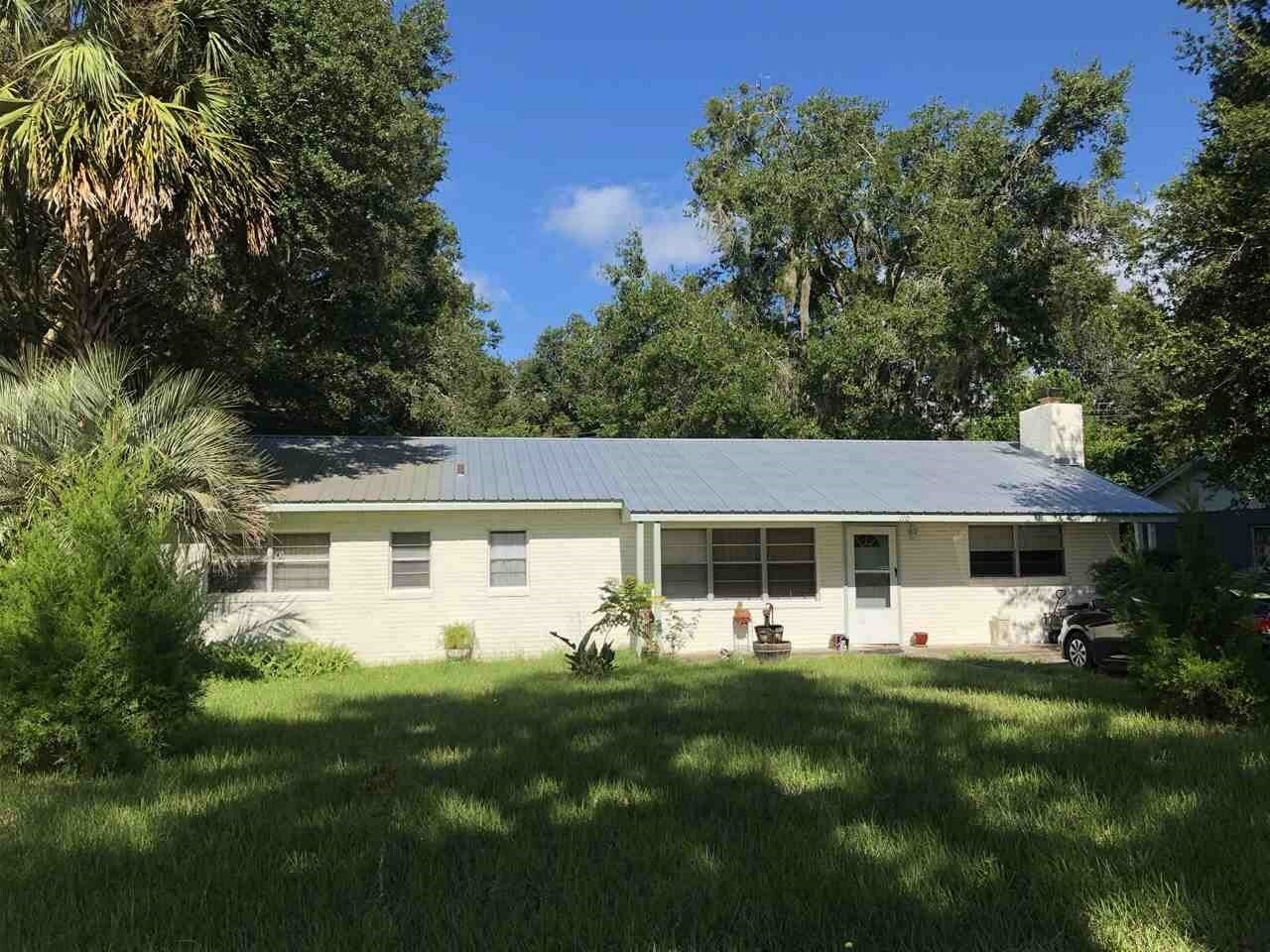 Property Photo:  110 Dellwood Ave.  FL 32177 