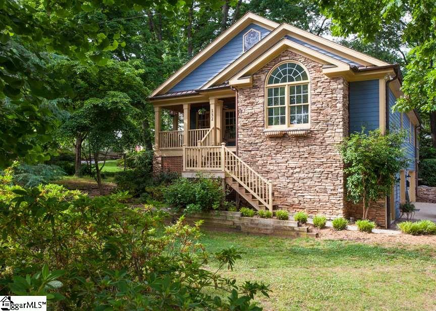 Property Photo:  132 Aberdeen Drive  SC 29605 