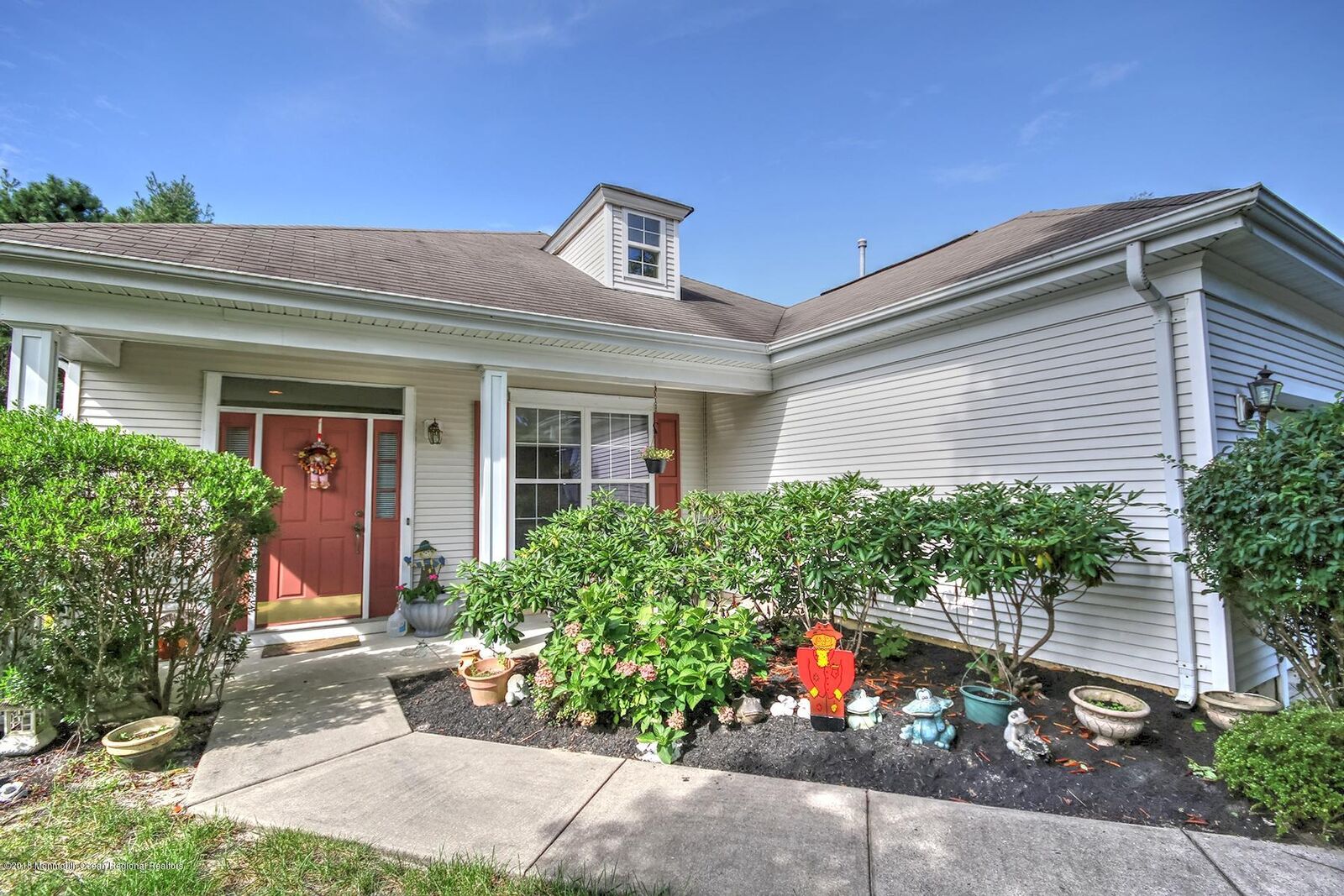 Property Photo:  16 Springtide Road  NJ 08701 