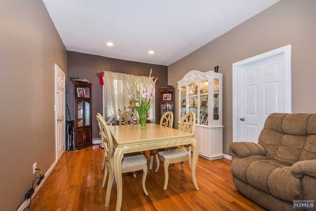 Property Photo:  10 Lenape Trail  NJ 07480 