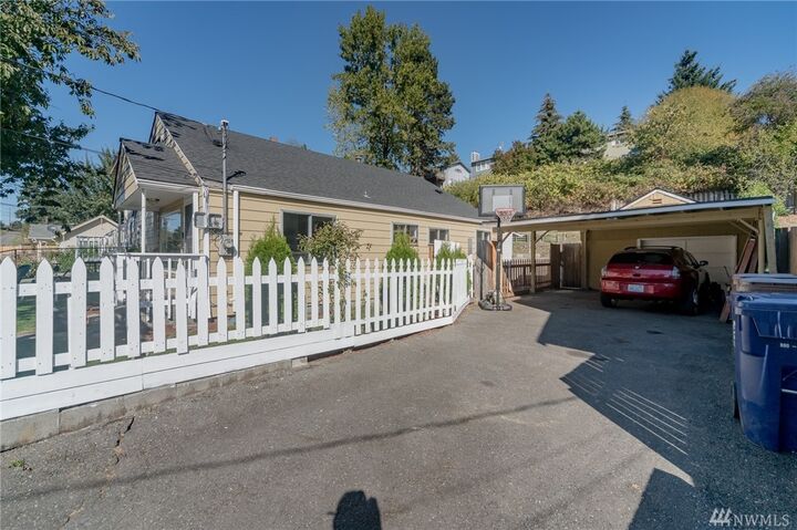 Property Photo: 5035 S Steele St WA 98409