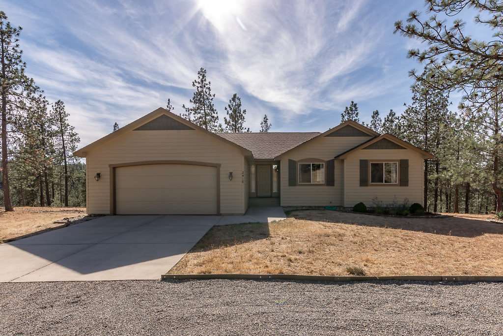 Property Photo: 2418 N Chris Ln WA 99022