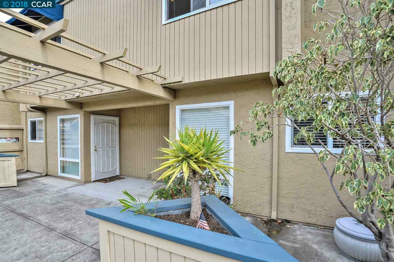 Property Photo:  1017 Imperial Pl  CA 94541 