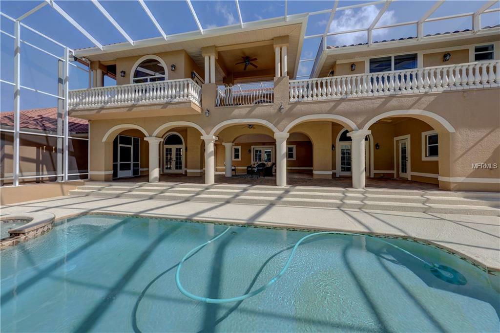 Property Photo:  8577 Laurel Drive N  FL 33782 