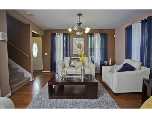 Property Photo:  121 Jackson St  MA 01040 