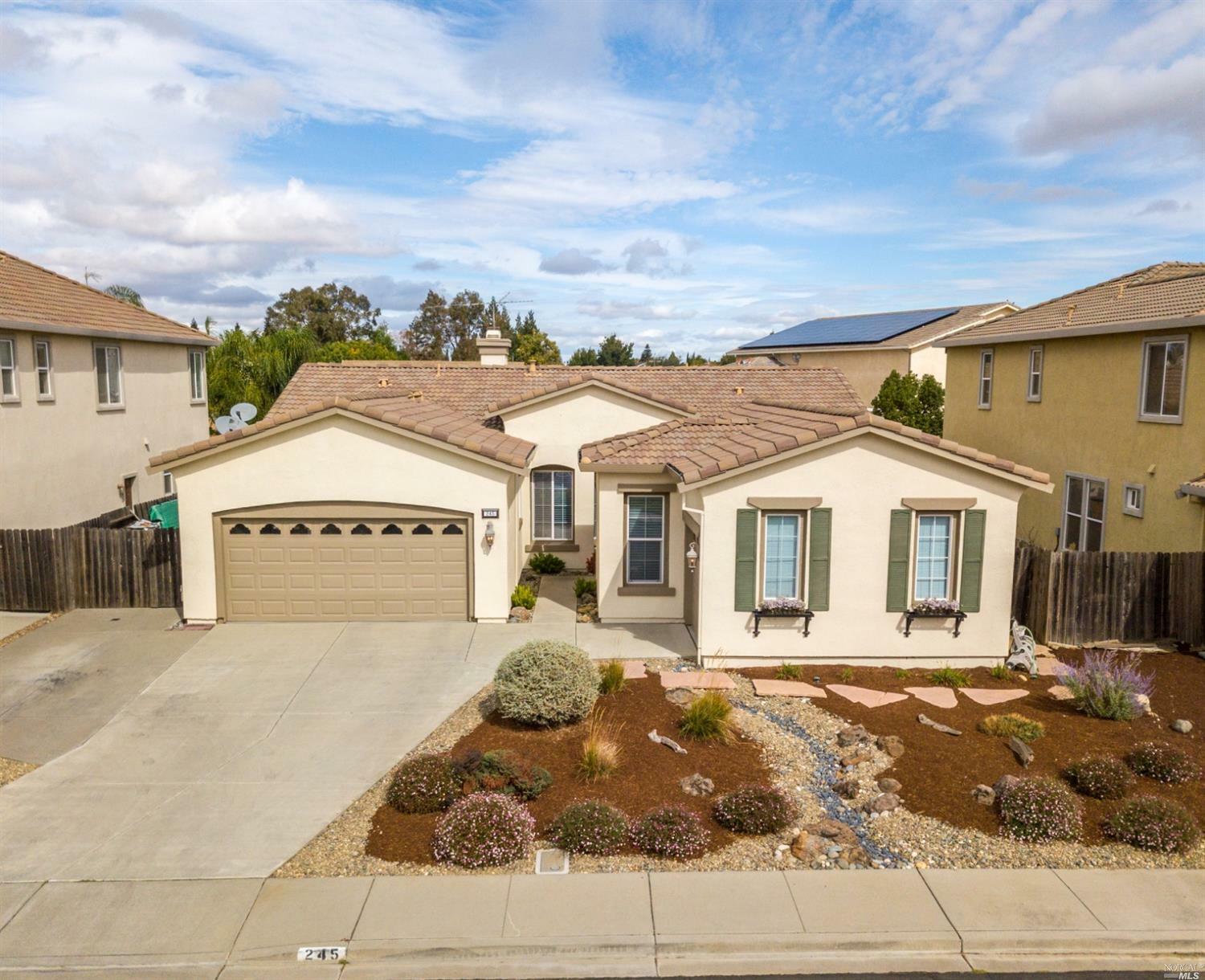 Property Photo: 245 Sage Sparrow Circle CA 95687