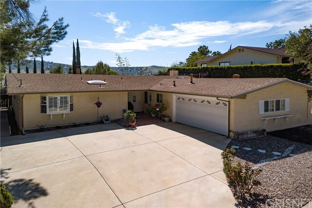 Property Photo:  5837 Greenview Road  CA 91302 