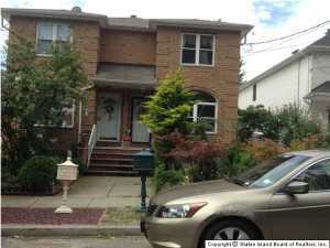 Property Photo:  124 Wild Avenue  NY 10314 