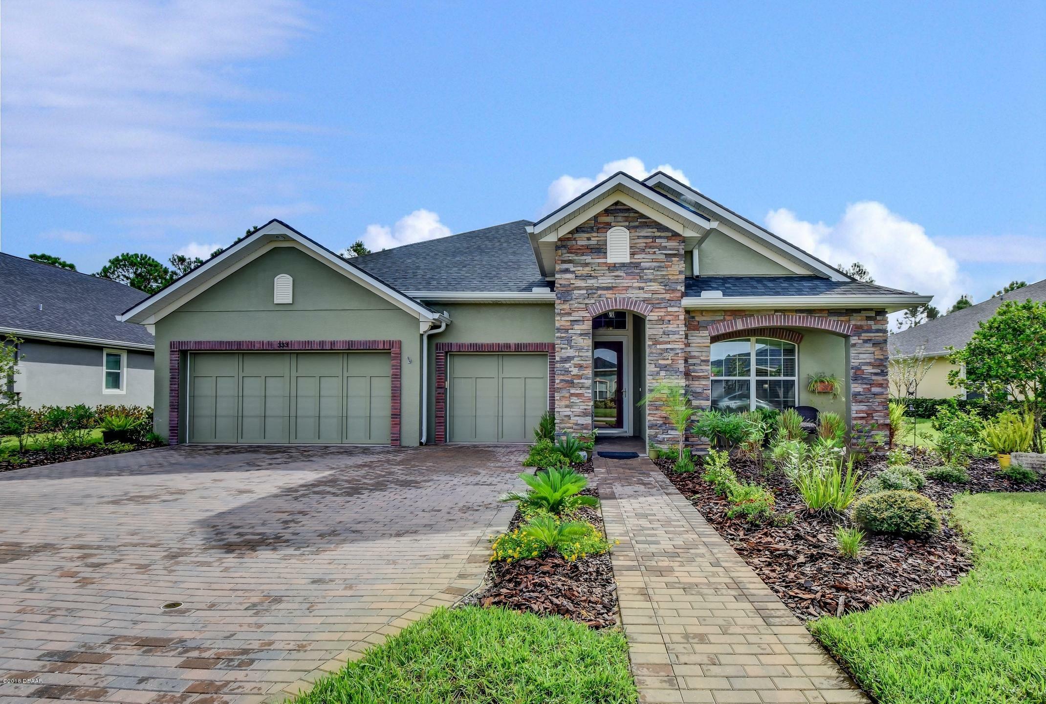 Property Photo: 333 Chelsea Place Avenue FL 32174