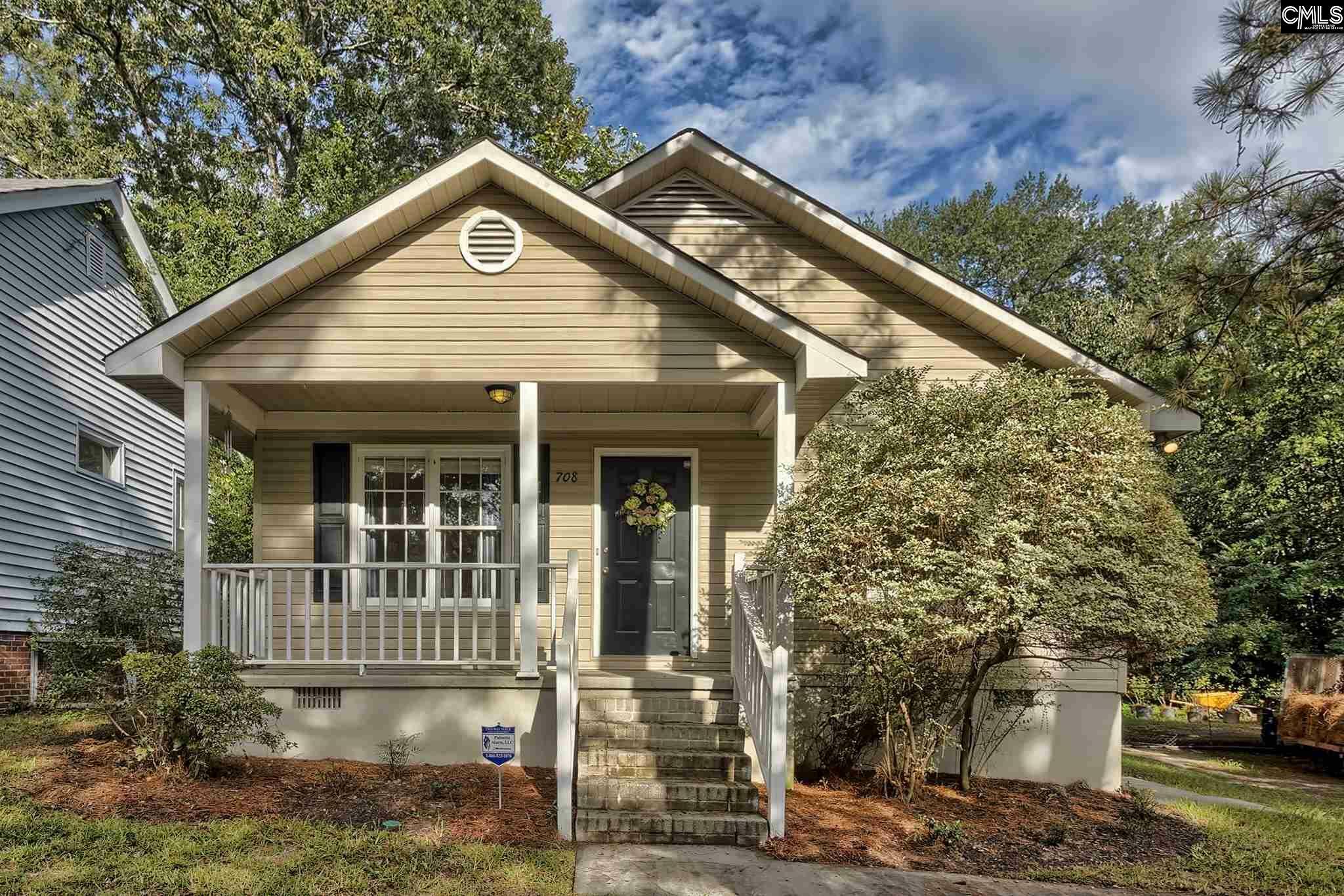 Property Photo:  708 S Woodrow Street  SC 29205-3867 