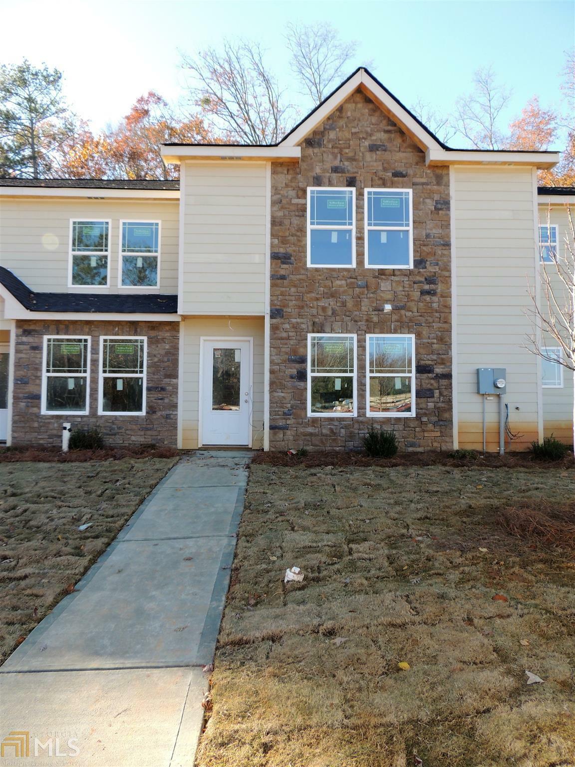 Property Photo:  5960 Garden Circle  GA 30135 