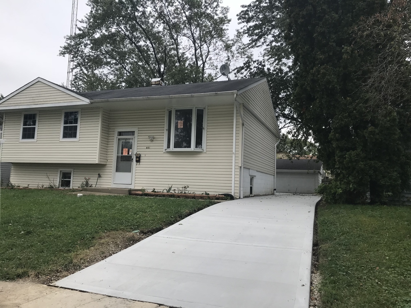 Property Photo: 441 Norton Avenue IL 60139