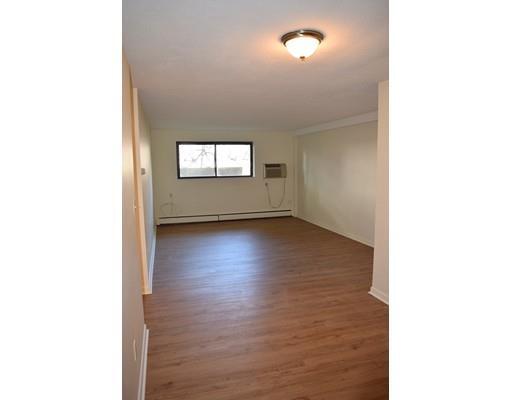 Property Photo: 18 Glencoe St 16 MA 02135