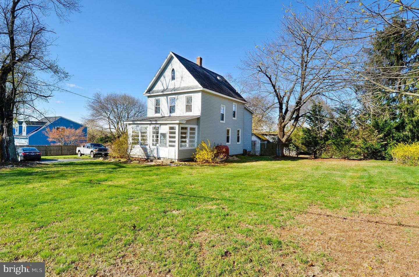 Property Photo:  23306 Woodfield Road  MD 20882 