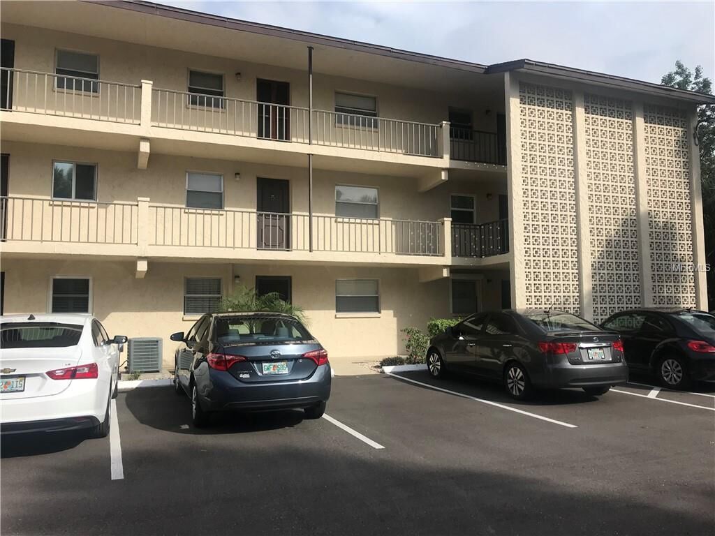 Property Photo:  2220 Stickney Pt Road 541  FL 34231 