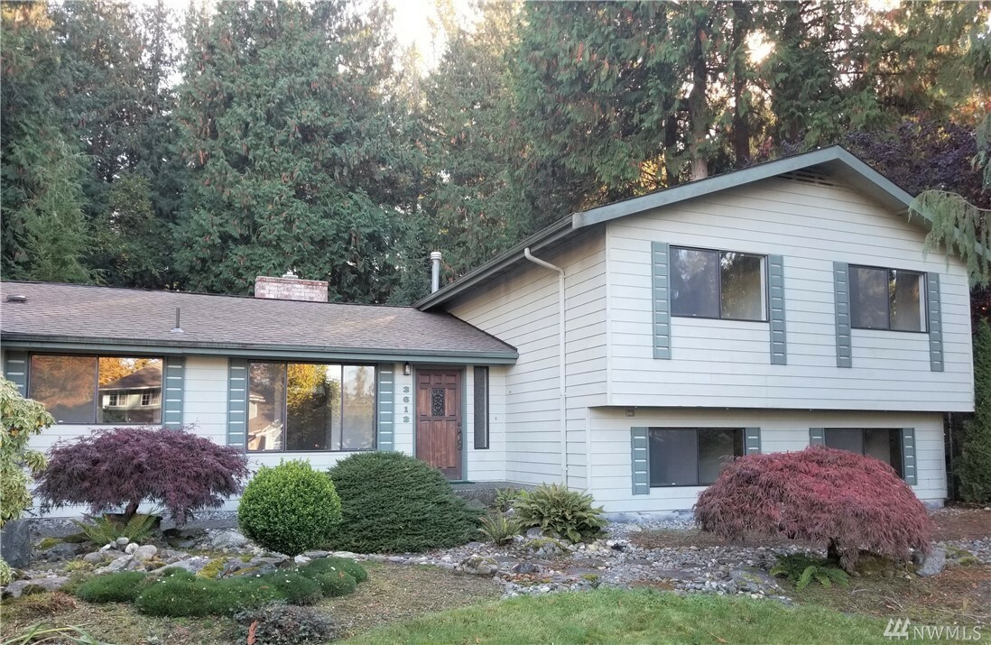 Property Photo:  3612 Shoshone Dr  WA 98273 