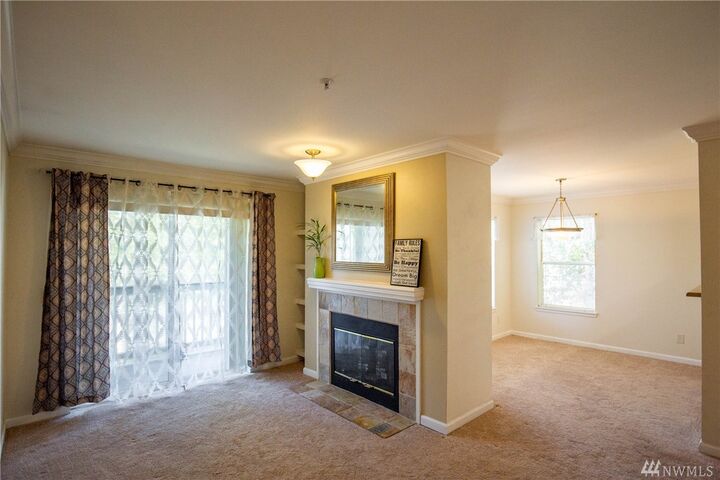 Property Photo: 33020 10th Ave SW Z201 WA 98023