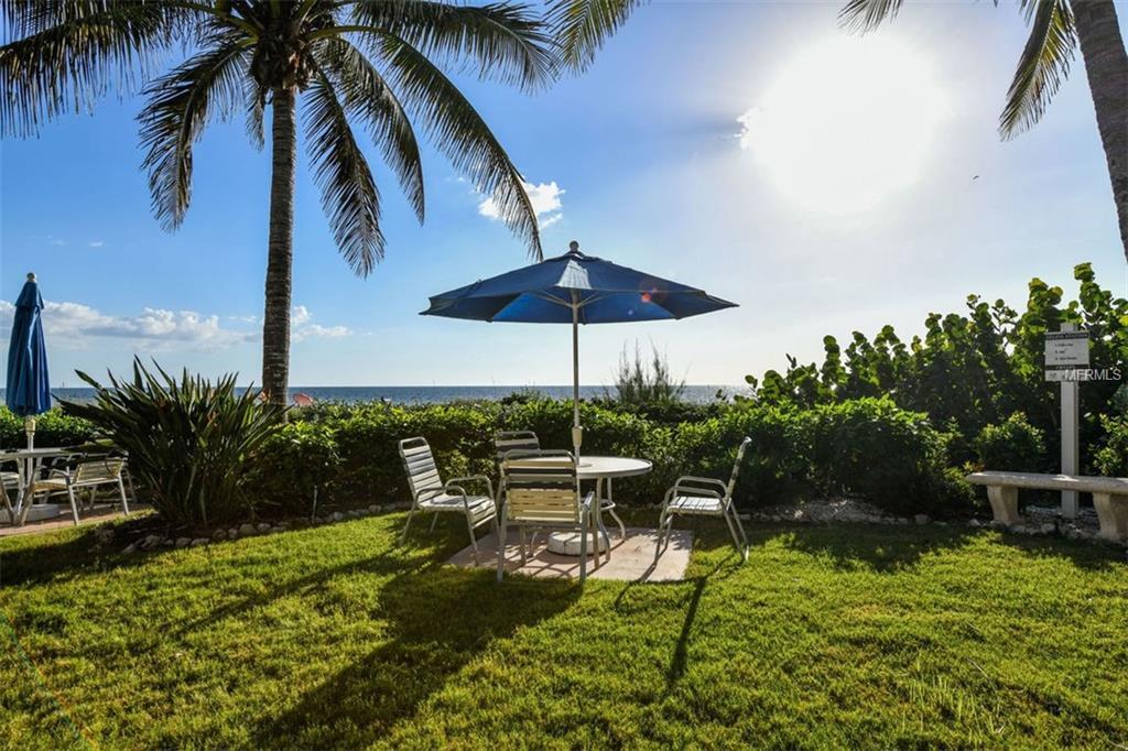 Property Photo:  3465 Gulf Of Mexico Drive 107  FL 34228 