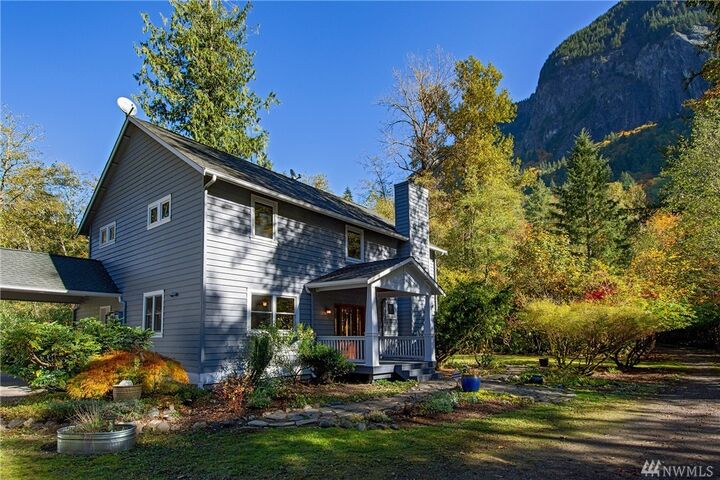 8323 Moon Valley Rd  North Bend WA 98045 photo