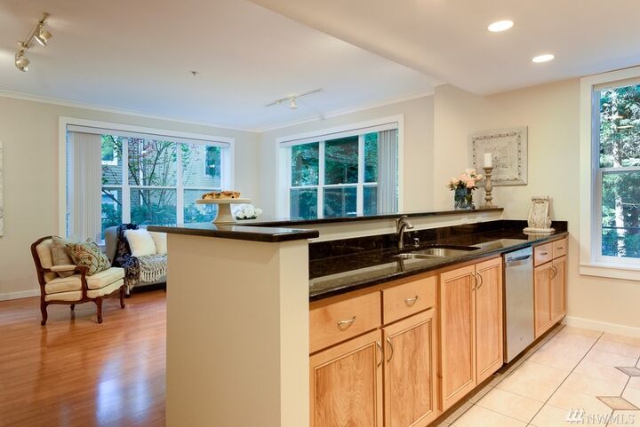 Property Photo: 16275 NE 85th St WA 98052