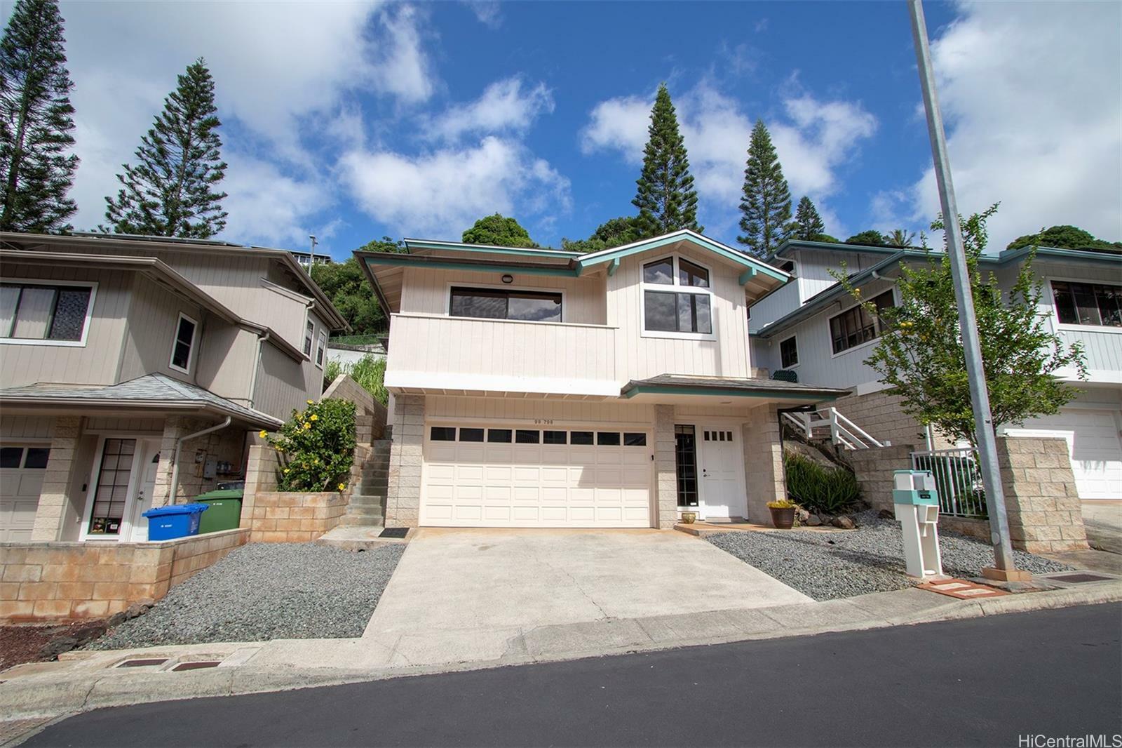 99-798 Holoai Street  Aiea HI 96701 photo