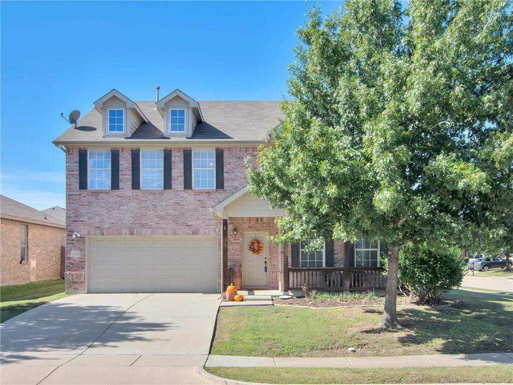 Property Photo: 13233 Fencerow Road TX 76244