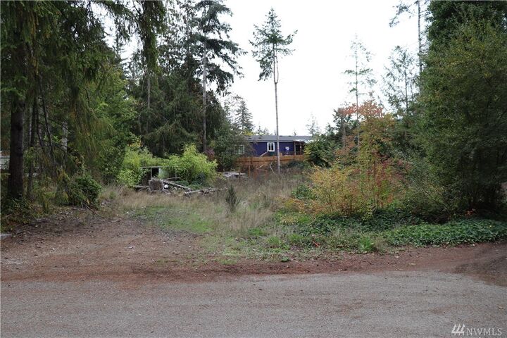 Property Photo:  51 SE Barberry Place  WA 98584