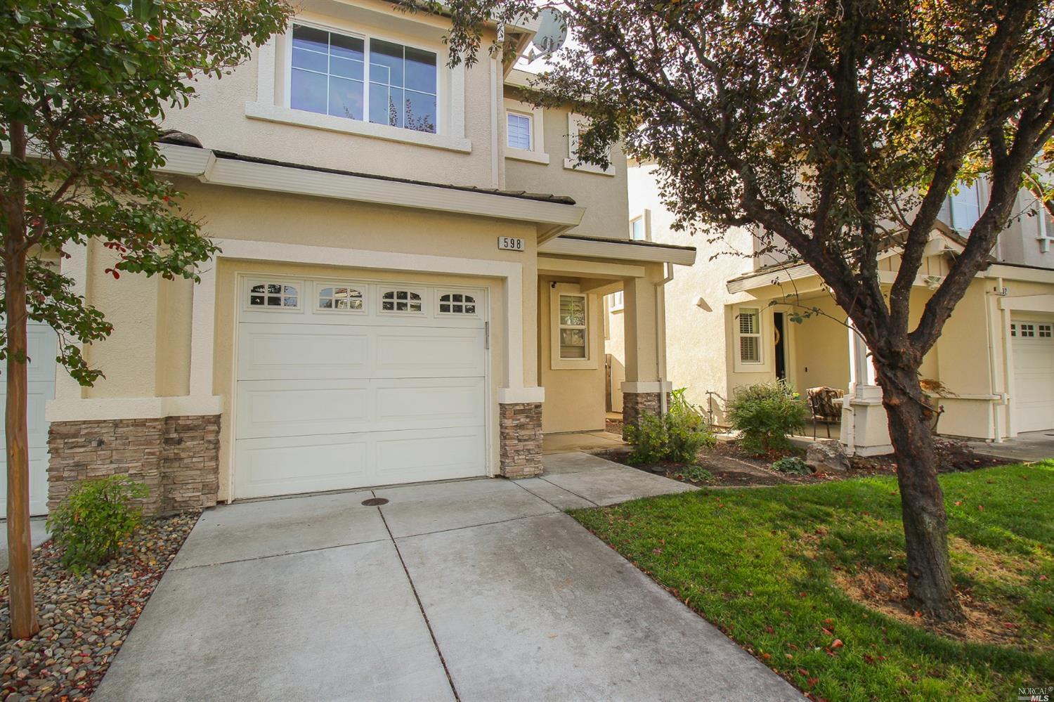 Property Photo:  598 Julmar Circle  CA 94534 