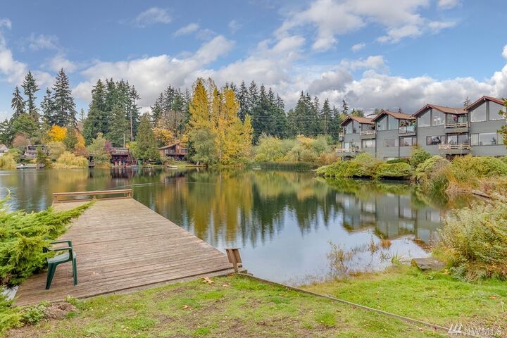 19414 Aurora Ave N 107  Shoreline WA 98133 photo