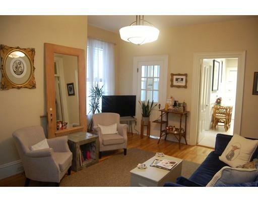 Property Photo:  20 Oak Street 1  MA 02129 