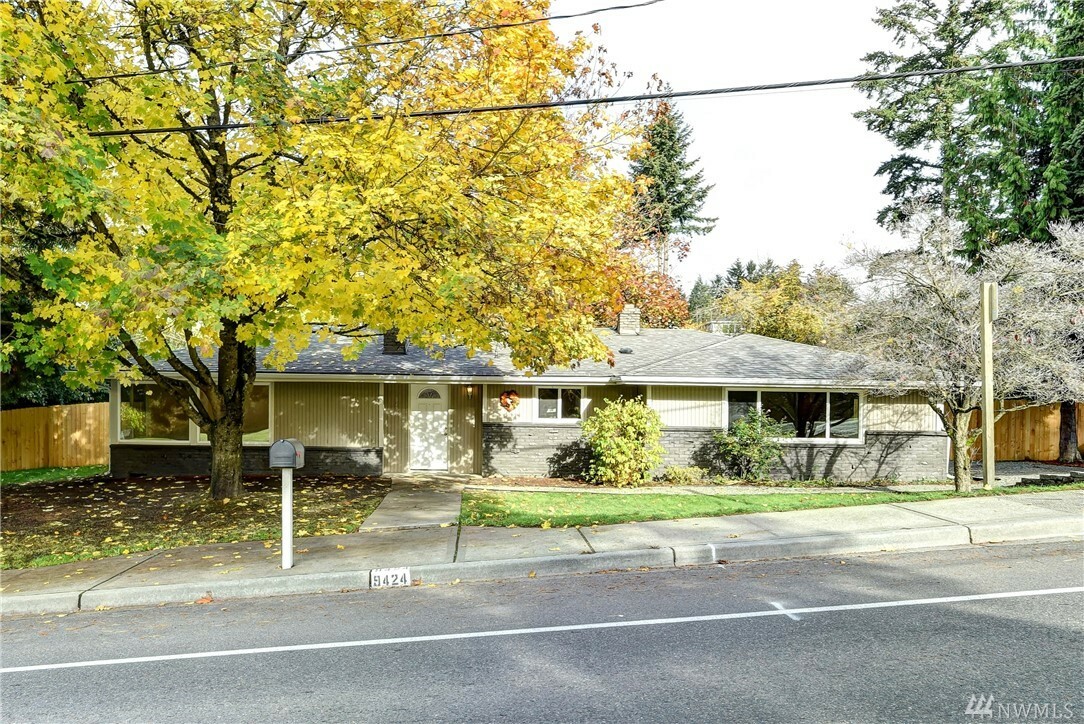 Property Photo:  9424 S 248th St  WA 98030 