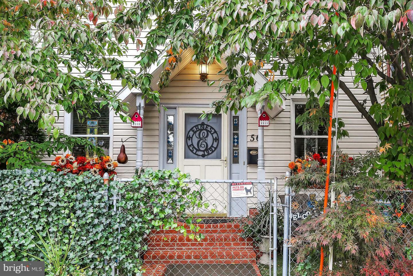 Property Photo: 56 E Hummelstown Street PA 17022