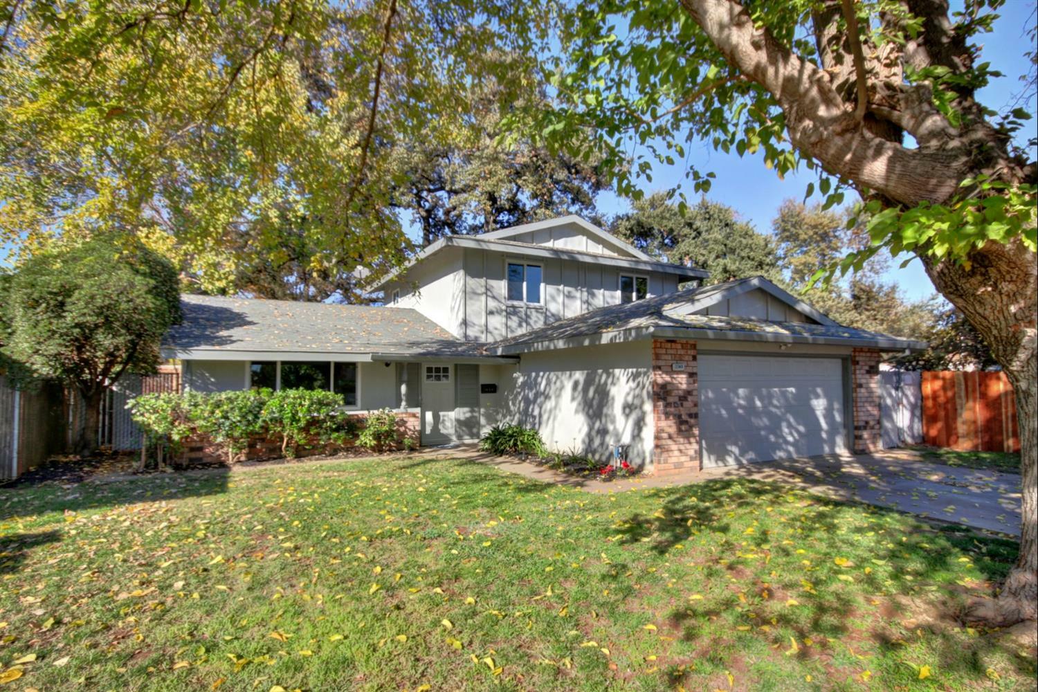 Property Photo:  2348 Rogue River Drive  CA 95826 