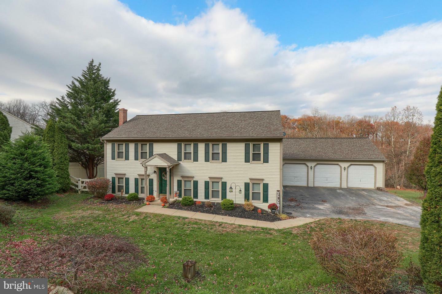 Property Photo:  233 Mount Hope School Road  PA 17584 