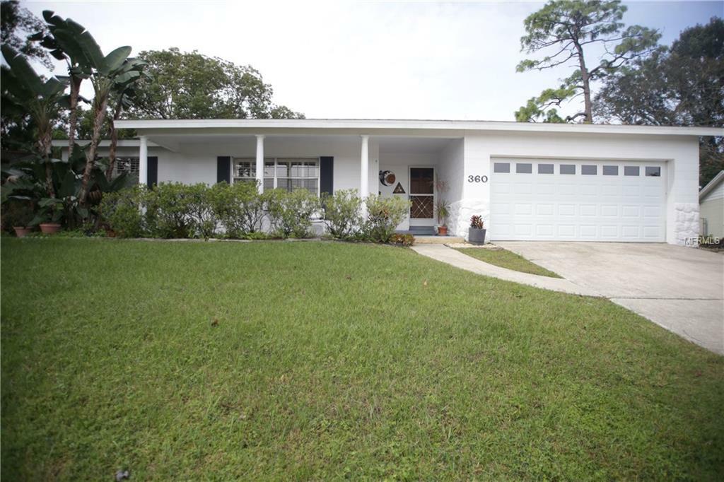 Property Photo:  360 Lowndes Square  FL 32707 