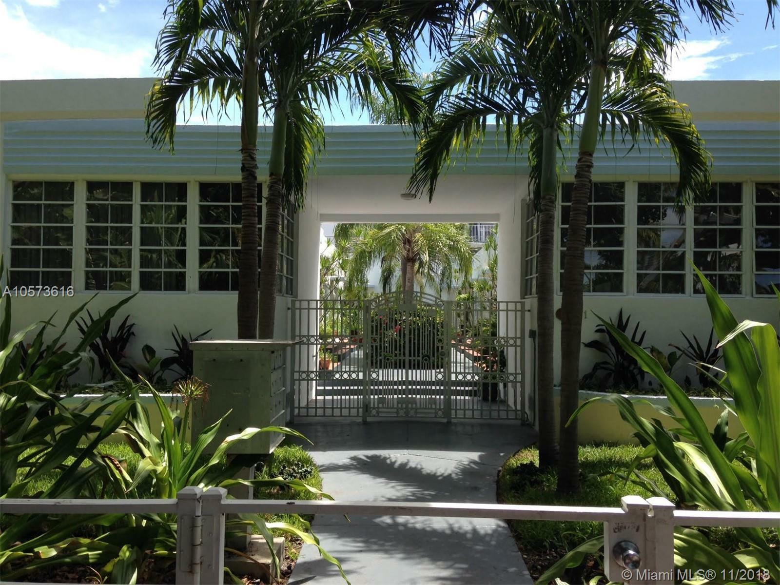 Property Photo: 701 Meridian Ave 6 FL 33139