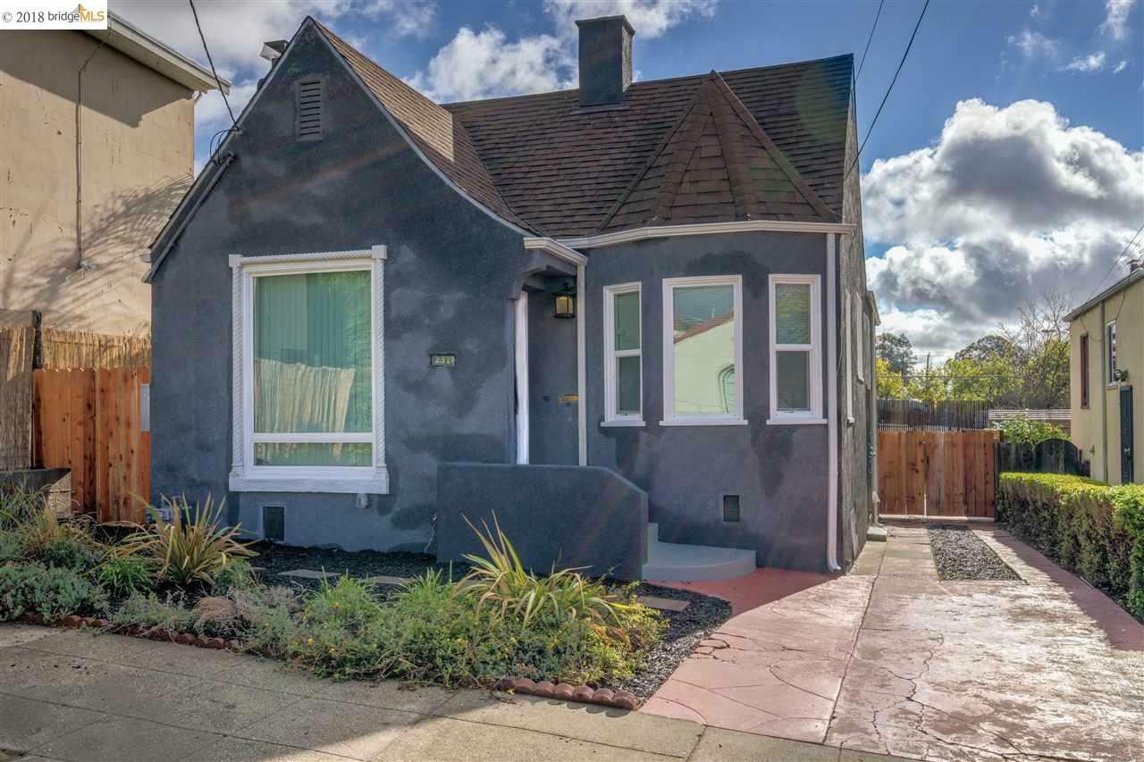 Property Photo:  2520 80th Ave  CA 94605 