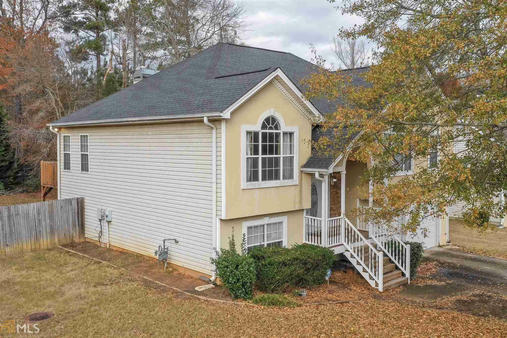 Property Photo:  4066 Staghorn Ct  GA 30135 