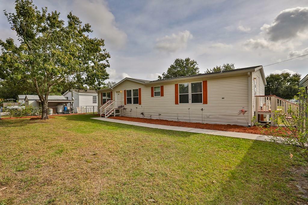 Property Photo:  2810 Charles Pathe Drive  FL 33570 