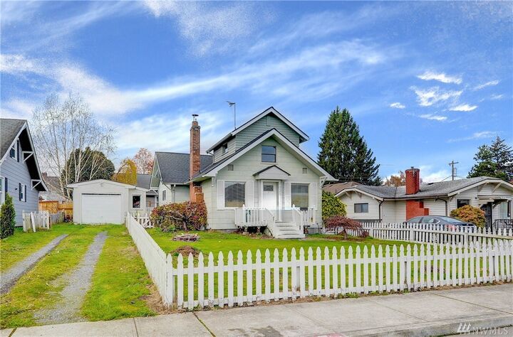 1020 Rockefeller Ave  Everett WA 98201 photo