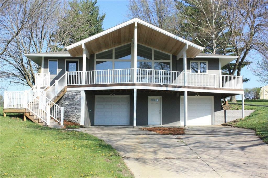 Property Photo:  128 Terrace Drive  IA 50214 