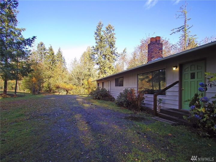 Property Photo: 2425 Mount Pleasant Rd WA 98362