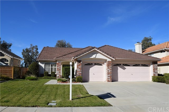 Property Photo: 31872 Corte Positas CA 92592