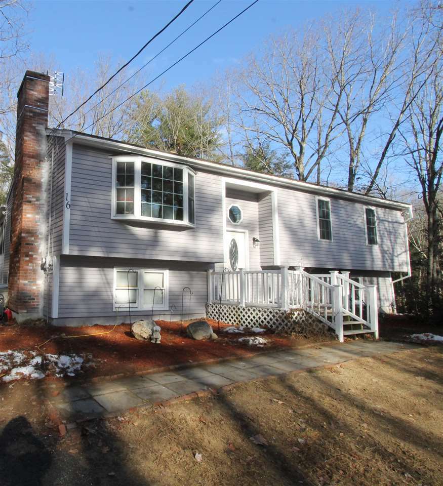 Property Photo:  16 Hunt Pond Road  NH 03873 