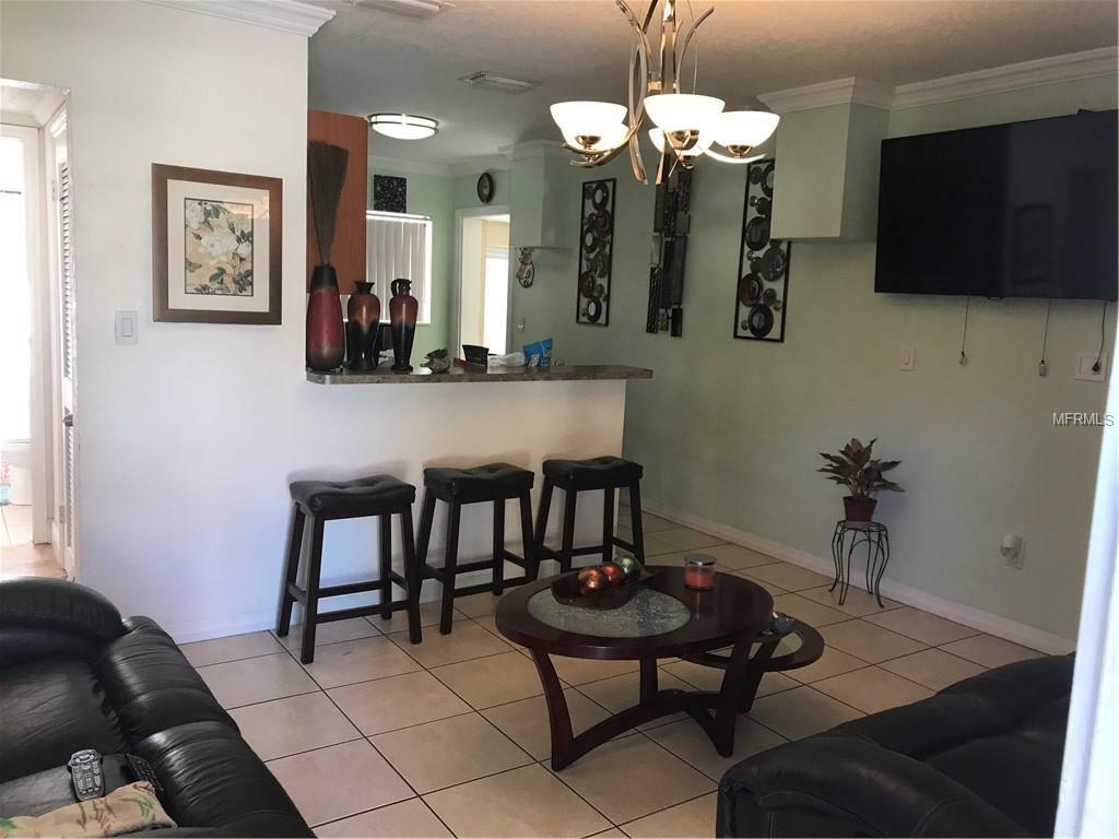Property Photo: 3014 W Van Buren Drive FL 33611