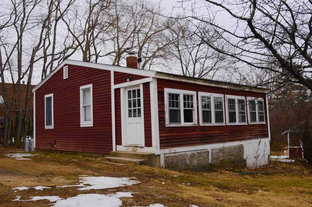Property Photo:  92 Old Wilton Road  NH 03057 
